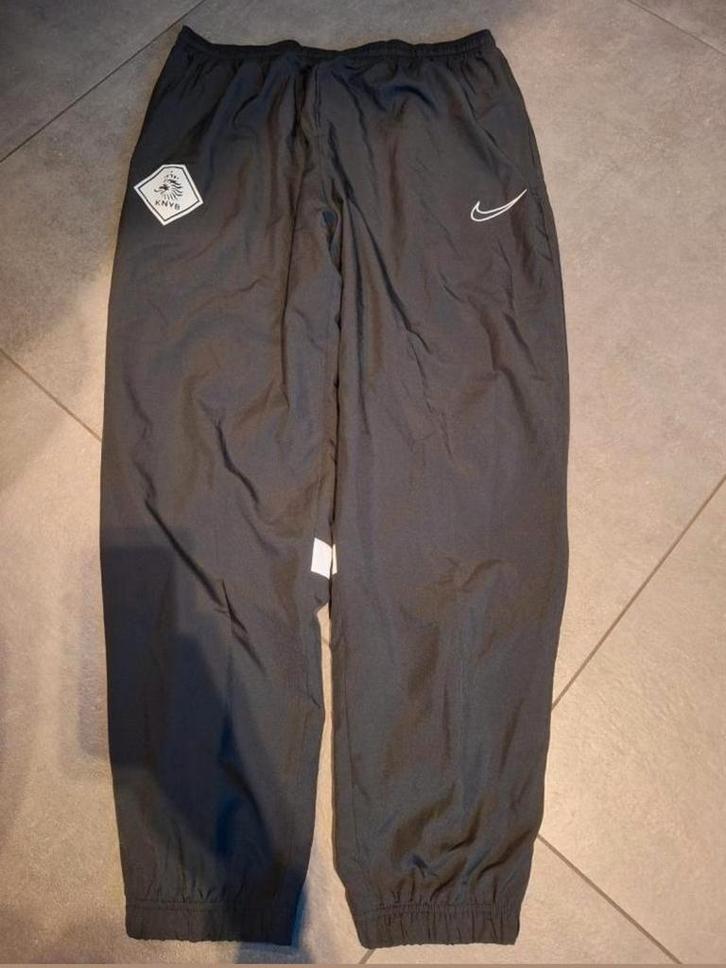 KNVB Scheidsrechter Trainingsbroek - Maat M, Kleding | Dames, Sportkleding, Zo goed als nieuw, Maat 38/40 (M), Ophalen of Verzenden