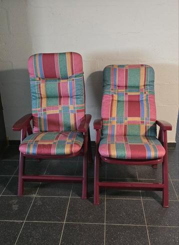 2 Tuinstoelen beschikbaar voor biedingen