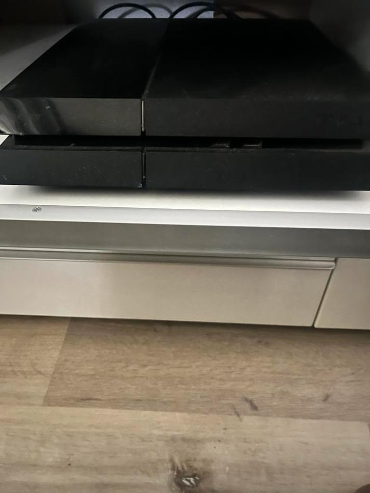 PlayStation 4 Slim + 2 Controllers + 5 Games, Spelcomputers en Games, Spelcomputers | Sony PlayStation 4, Gebruikt, Original, 500 GB