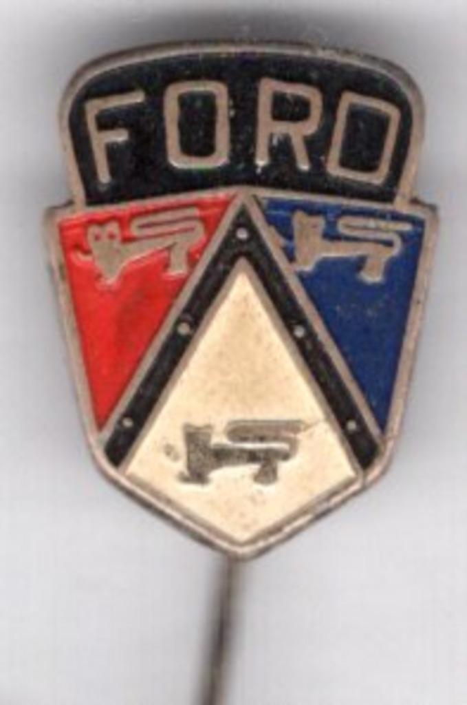 FORD zilverkleurig auto speldje ( B_076a ), Verzamelen, Speldjes, Pins en Buttons, Zo goed als nieuw, Speldje of Pin, Transport