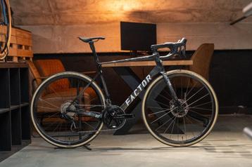 Factor O2 VAM Shimano Dura-Ace Di2 12s beschikbaar voor biedingen
