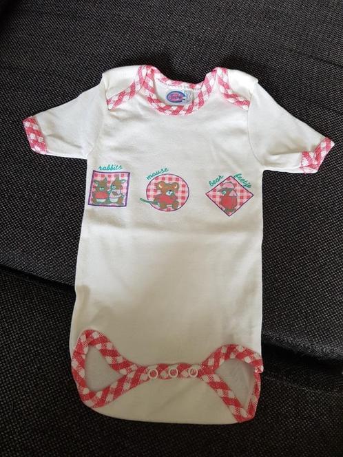 2 rompertjes ( Feetje en Teddy) samen, Kinderen en Baby's, Babykleding | Baby-kledingpakketten, Gebruikt, Maat 62, Ophalen of Verzenden