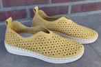 Hush Puppies instappers mt 41 Z.G.A.N.!, Instappers, Geel, Ophalen of Verzenden, Zo goed als nieuw