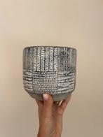 Bloempot, Tuin en Terras, Bloempotten, Ophalen, Rond, Zo goed als nieuw, Aardewerk