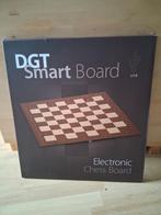 DGT Smart Board Elektronisch Schaakbord + Stukken, Een of twee spelers, Ophalen, Zo goed als nieuw, DGT