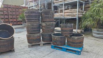 Whisky kuipen bloembakken AANBIEDING OP=OP  set van 3. beschikbaar voor biedingen