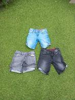 3 korte broeken (de We) jongen maat 122, Kinderen en Baby's, Kinderkleding | Kinder-zwemkleding, Ophalen, WE, Maat 128, Zo goed als nieuw
