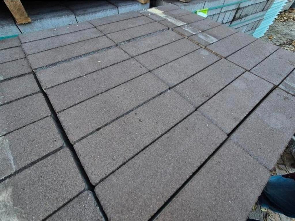 Dikformaat waaltjes bruin tuinpad terras oprit s-parti, Tuin en Terras, Tegels en Klinkers, Ophalen of Verzenden, Nieuw, Beton