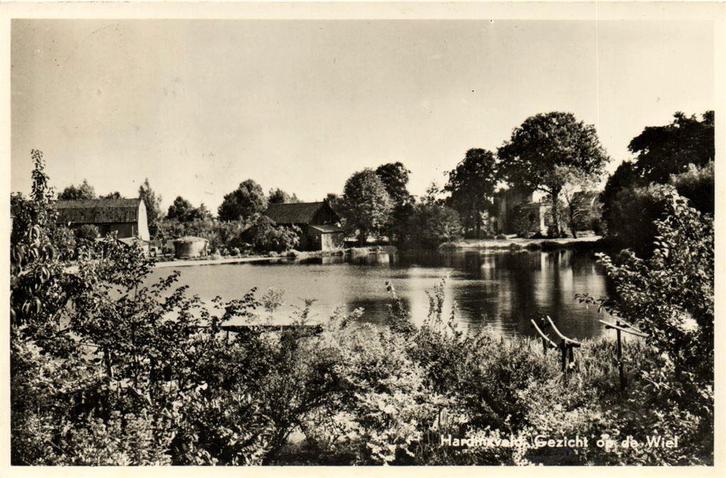 Hardinxveld, Gezicht op de Wiel - 1956 gelopen, Verzamelen, Ansichtkaarten | Nederland, Gelopen, Noord-Brabant, Voor 1920, Ophalen of Verzenden