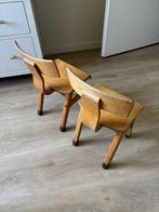 2 leuke vintage kinderstoeltjes!, Kinderen en Baby's, Kinderkamer | Tafels en Stoelen, Ophalen, Gebruikt, Stoel(en)