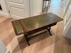 Antieke salon tafel, Ophalen