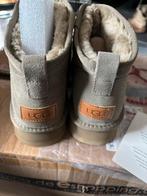 Nieuwe UGG Groen Maat 41, Ophalen of Verzenden, Nieuw, Groen, Lage of Enkellaarzen