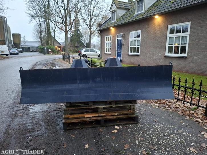 front schaaf  250 cm breed, Zakelijke goederen, Agrarisch | Onderdelen | Banden, Velgen en Assen, Ophalen