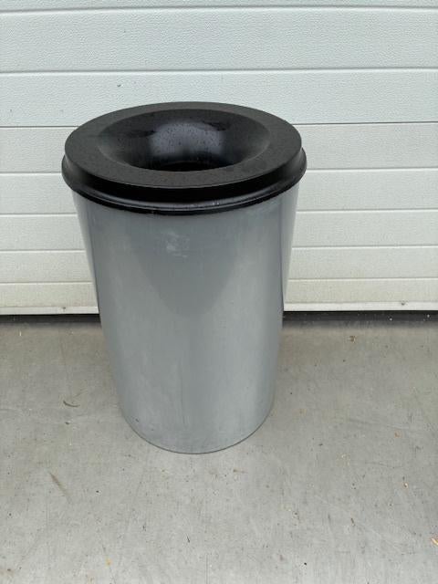 Ronde vlamdovende afvalbak groot, Huis en Inrichting, Woonaccessoires | Prullenbakken, Gebruikt, Rvs, 75 cm of meer, 40 liter of meer