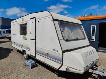 5-persoons Adria Optima 500TK met kinderkamer/ stapelbed beschikbaar voor biedingen