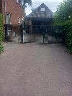 Lamellen poort met looppoort, hekwerk zwart (elektrisch kan), Tuin en Terras, Ophalen, Zo goed als nieuw, 150 tot 200 cm, IJzer
