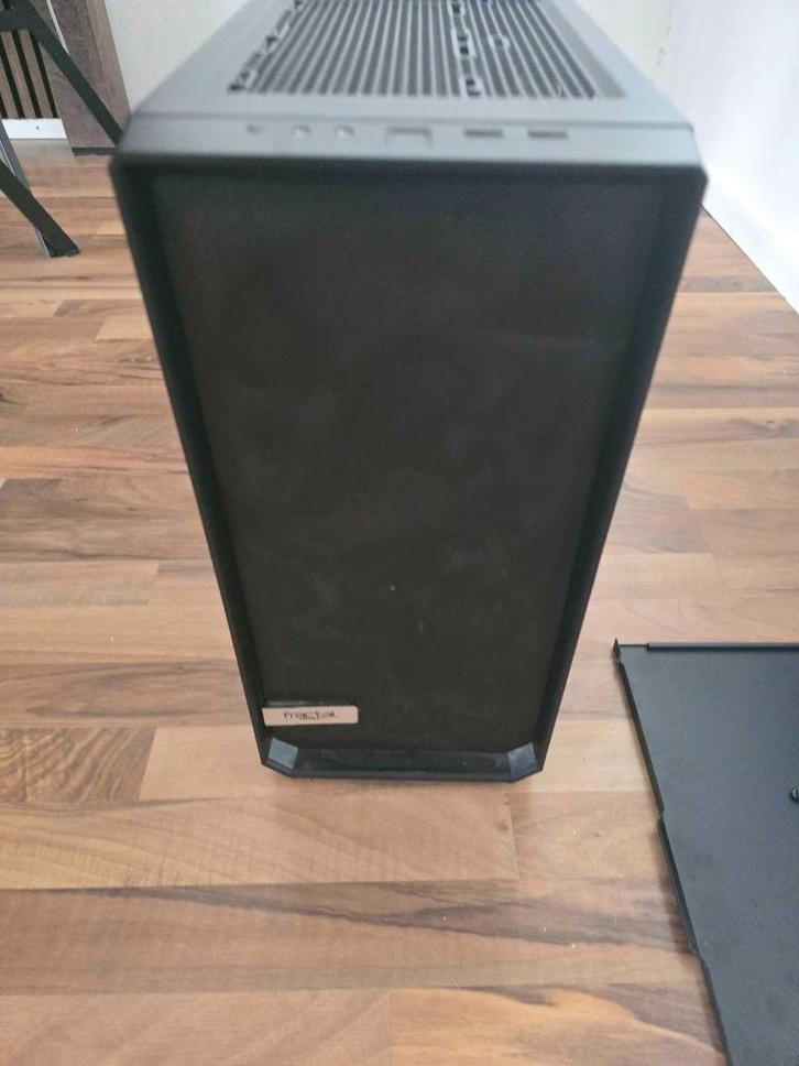 Computer, Computers en Software, Desktop Pc's, Gebruikt, 4 Ghz of meer, SSD, 32 GB, Ophalen