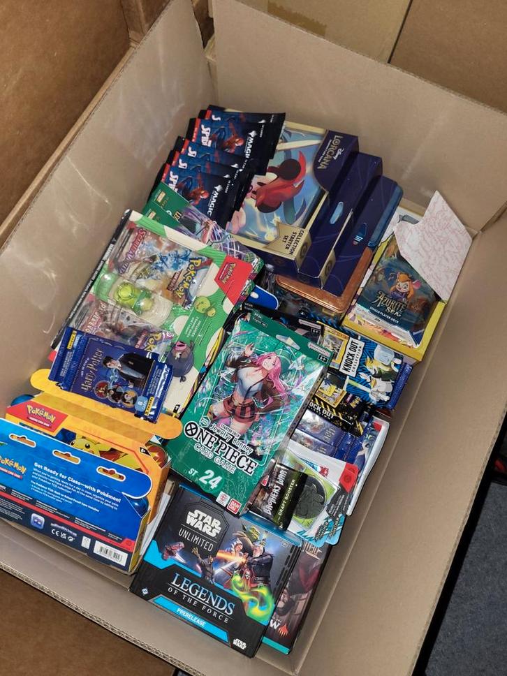 Grote verzameling TCG pokemon sealed!, Hobby en Vrije tijd, Verzamelkaartspellen | Pokémon, Nieuw, Meerdere kaarten, Foil, Ophalen