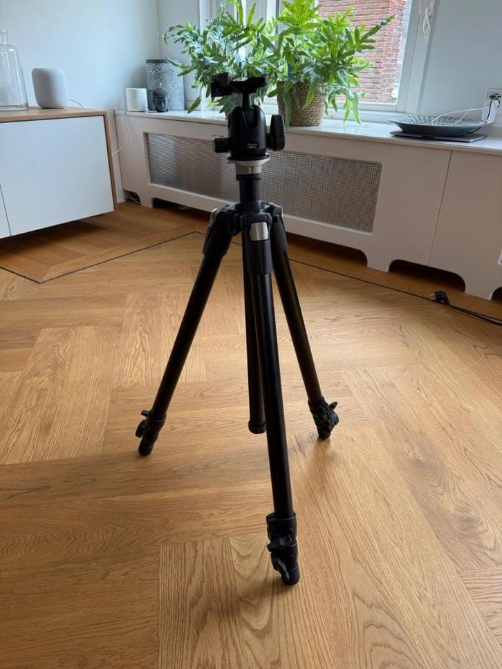 Manfrotto 055XDB met 496RC2 balhoofd, Audio, Tv en Foto, Fotografie | Statieven en Balhoofden, Zo goed als nieuw, Driepoot, 175 cm of meer