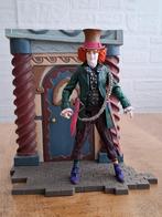 Diamond selct toys "Mad Hatter" action figure, Ophalen of Verzenden, Zo goed als nieuw