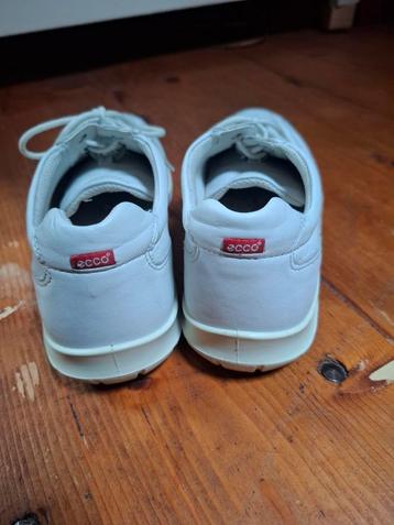 Ecco damesschoenen beschikbaar voor biedingen
