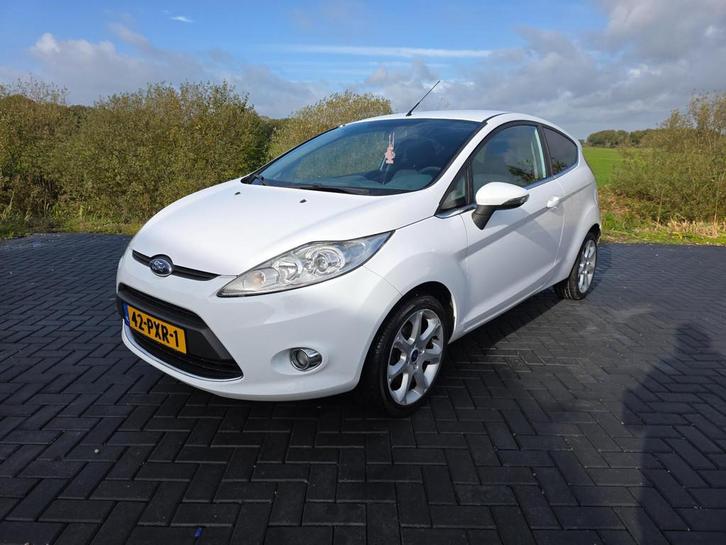 Ford Fiesta 1.25 Titanium 2011 nieuwe APK!, Auto's, Ford, Bedrijf, Te koop, Fiësta, ABS, Airbags, Airconditioning, Boordcomputer