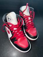Jordan Air 1 Mid - Gedragen, Ophalen of Verzenden, Gedragen, Sneakers of Gympen