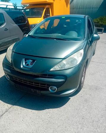 Onderdelen voor een Peugeot 207 bj.2007 beschikbaar voor biedingen