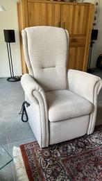 Nette Dames stoel (S) met sta op functie (FitForm), Huis en Inrichting, Fauteuils, 75 tot 100 cm, Ophalen of Verzenden, Zo goed als nieuw