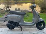 Nette AGM vx50 scooter grijs op geel kenteken, Ophalen, Gebruikt, Maximaal 45 km/u, Benzine