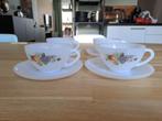 Set van 4 vintage Arcopal soepkommen met schotel, Huis en Inrichting, Keuken | Servies, Ophalen of Verzenden, Kom(men), Overige stijlen
