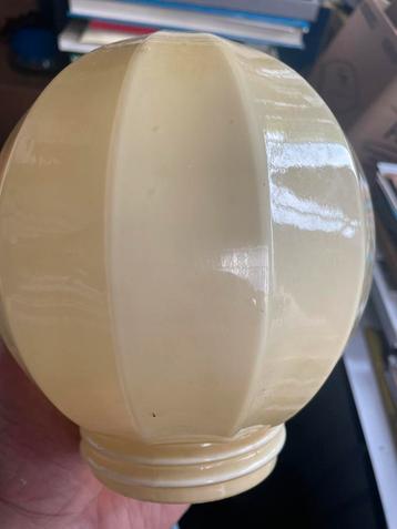 Bol met ribben beige plafonniere thabur zonder armatuur beschikbaar voor biedingen