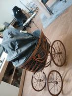 Oude poppen wagen met twee hele oude porselein poppen, Antiek en Kunst, Antiek | Porselein, Ophalen