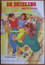 De drieling naar de kermis - Trix van Brussel., Boeken, Ophalen of Verzenden, Zo goed als nieuw, Trix van Brussel, Non-fictie