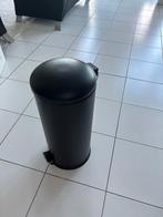Zwarte Prullenbak met Pedaal, Ophalen, Gebruikt, Met pedaal, 50 tot 75 cm