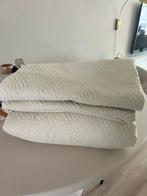 Bedsprei 260 x 250 creme + 2 kussenslopen, L, Dekbedovertrek, Tweepersoons, Zo goed als nieuw