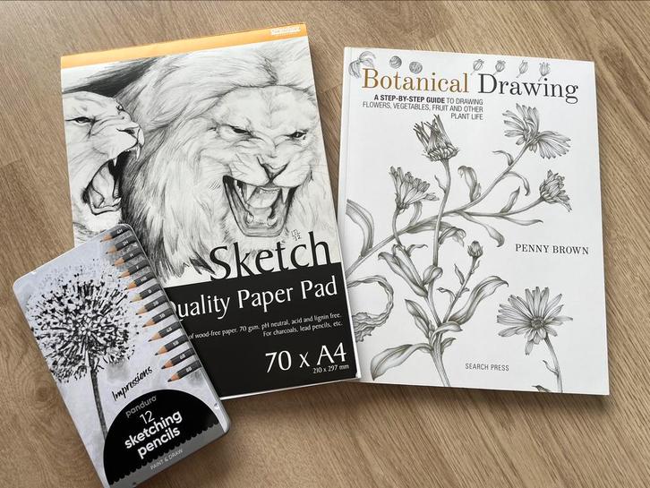 Boek Botanical Drawing (Engels) incl potloden & schetspapier, Boeken, Hobby en Vrije tijd, Zo goed als nieuw, Overige onderwerpen