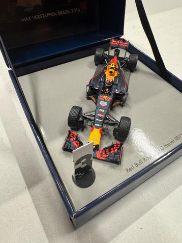 Max Verstappen RB12 1:43 Brazilië GP 2016 323/750 beschikbaar voor biedingen