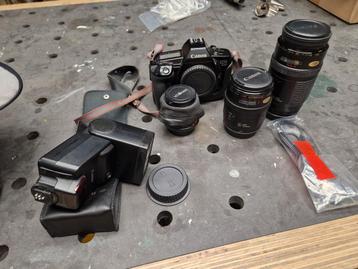 canon camera + canon lenzen beschikbaar voor biedingen