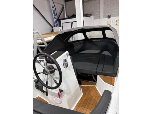 Corsiva 565 New Age, 2020, Watersport en Boten, Sloepen, Zo goed als nieuw, 3 tot 6 meter, Benzine, Polyester