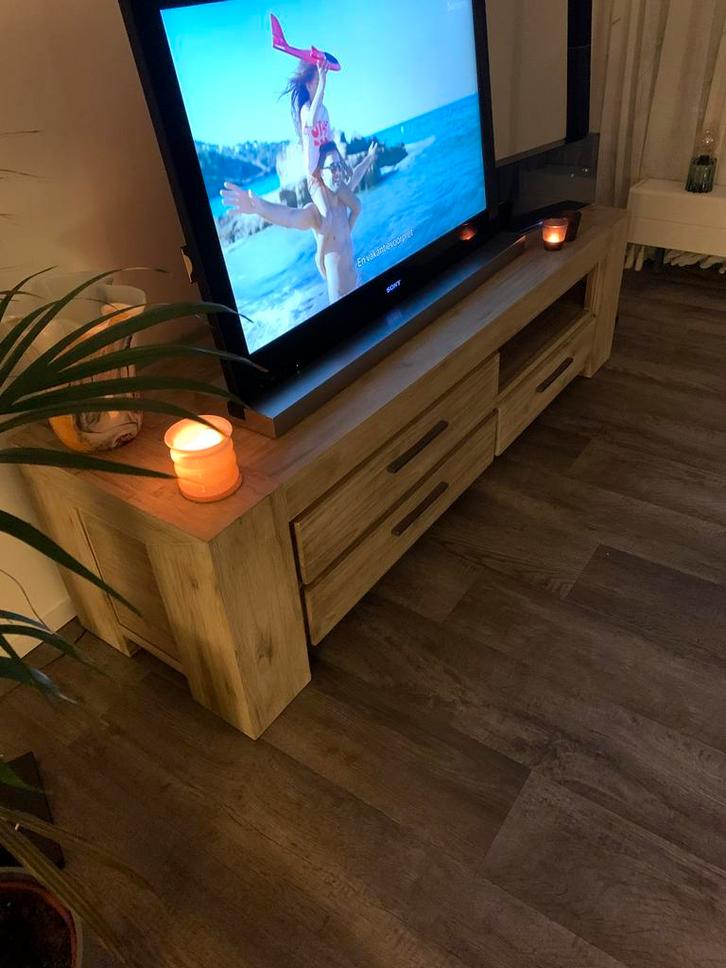 Tv Meubel Acaciahout - De Bommel Meubelen, Huis en Inrichting, Kasten | Televisiemeubels, Zo goed als nieuw, Minder dan 100 cm