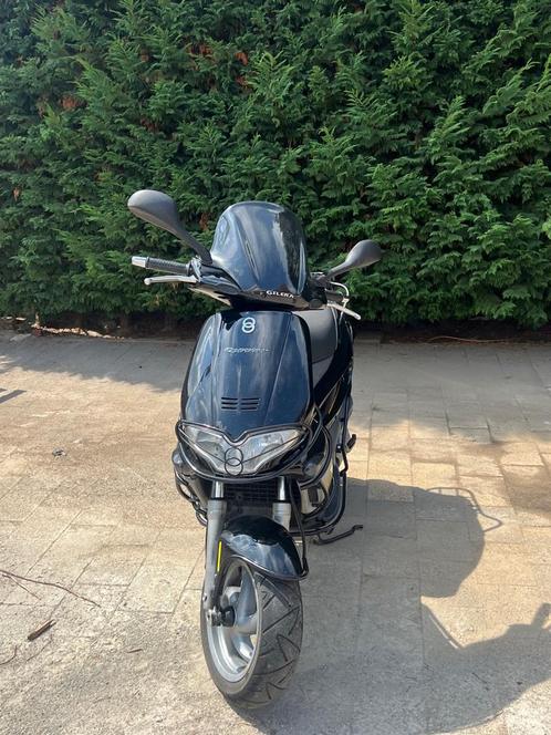 Gilera Runner 180 DD Te Koop, Fietsen en Brommers, Scooters | Piaggio, Zo goed als nieuw, Overige modellen, Benzine, Ophalen