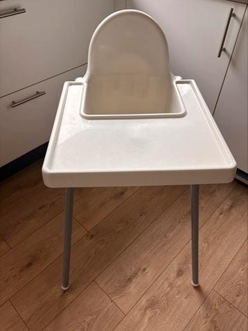 Ikea kinderstoel incl. Blad beschikbaar voor biedingen