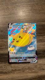 Flying pikachu vmax, Ophalen of Verzenden, Zo goed als nieuw