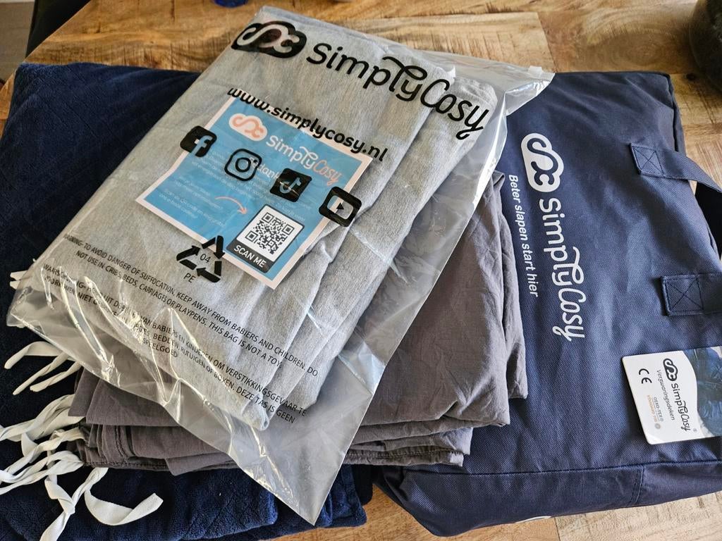 Simply Cozy Verzwaringsdeken 1-persoons - 3 hoezen als nieuw, Eenpersoons, Ophalen of Verzenden, Grijs, Deken of Dekbed