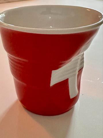 Revol Swiss Flag Kopje beschikbaar voor biedingen