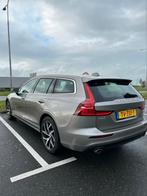 Volvo V60 T5 250pk Geartronic 2018 Grijs, 1800 kg, 4 cilinders, 1969 cc, Leder en Stof
