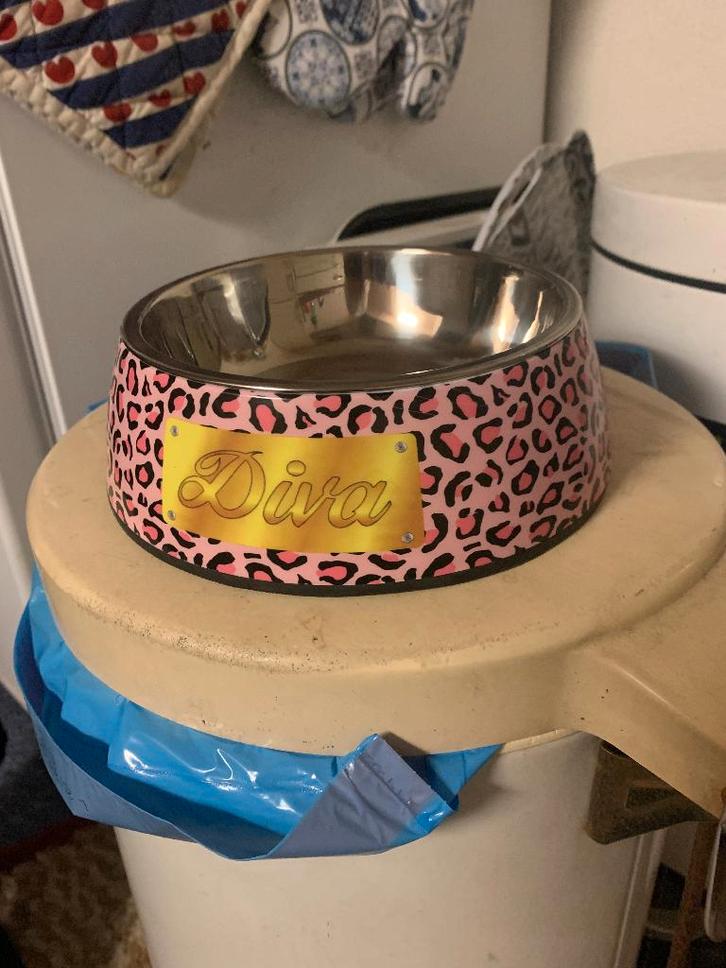 Voerbak "Diva" roze, Dieren en Toebehoren, Kattenvoerbakken en Drinkbakken, Nieuw, Ophalen of Verzenden