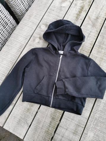 Grijs vestje meisje cropped mt134/140 beschikbaar voor biedingen