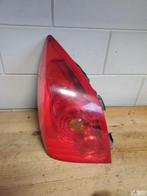 Nissan Primera hatchback 2002 - 2008 achterlicht links €100, Ophalen of Verzenden, Gebruikt, Nissan